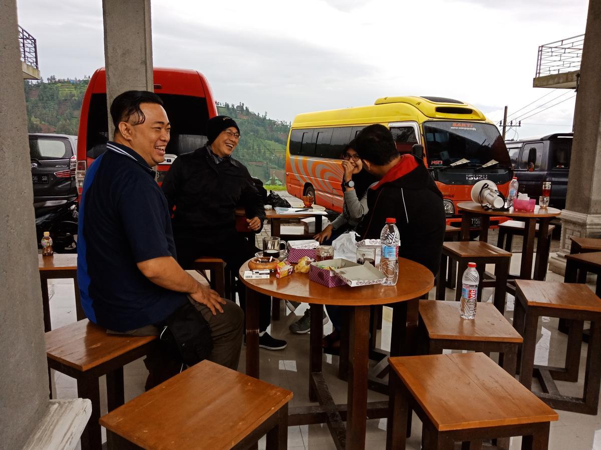 Bromo Backpacker Tosari Apartman Pasuruan Kültér fotó